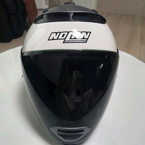 놀란 오픈페이스 M싸이즈 팝니다.