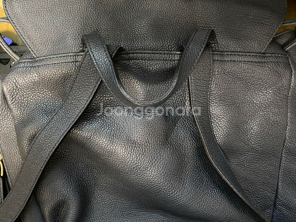 DAKS. 닥스 소가죽 백팩. 남녀공용. 한채영백팩--5