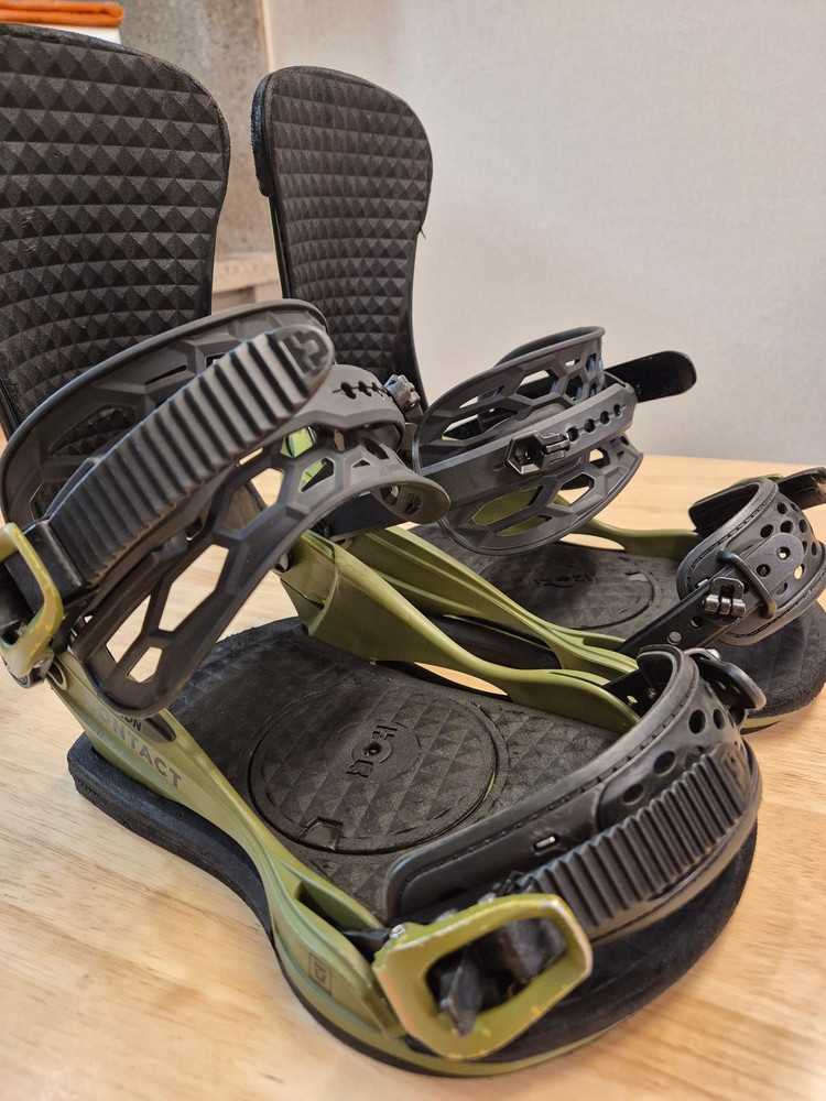 유니온 컨택 바인딩 카모 M 팝니다--4