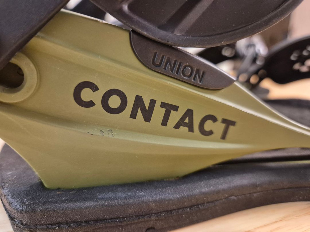 유니온 컨택 바인딩 카모 M 팝니다--5