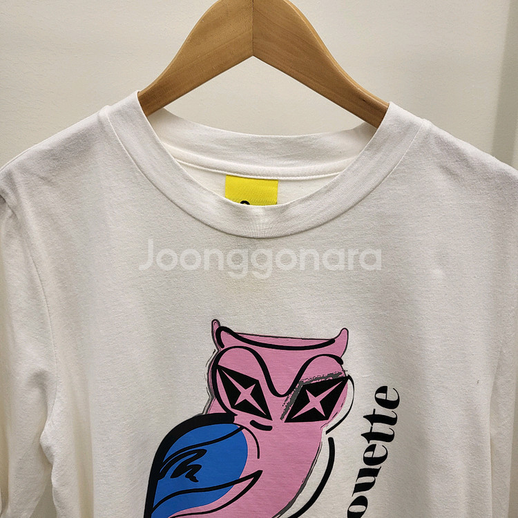 럭키슈에뜨 반팔티셔츠--1