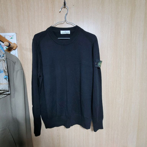 스톤아일랜드 니트엠