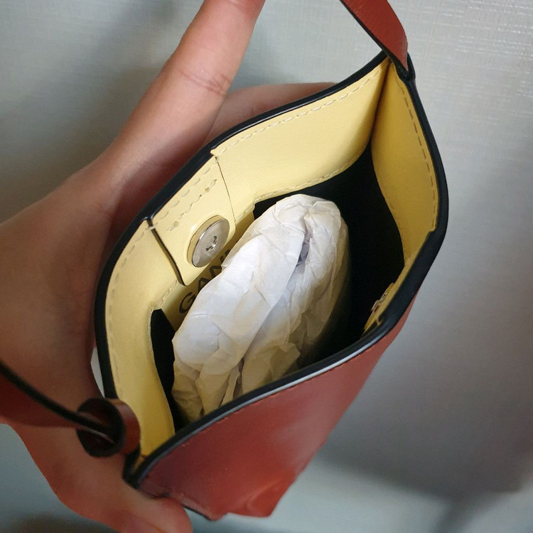 GANNI 가니 브라운레더 미니백 숄더백 크로스백 폰백--9