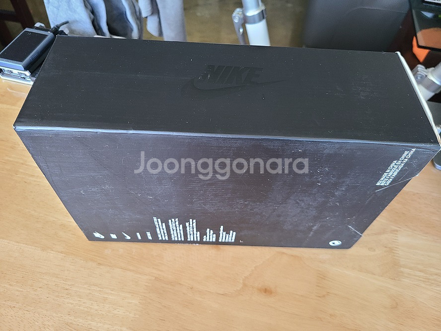 나이키 와플레이서 꼼떼가르송 260 새상품 팝니다--4