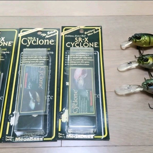 메가배스 싸이클론,스텔스 스위머베이비