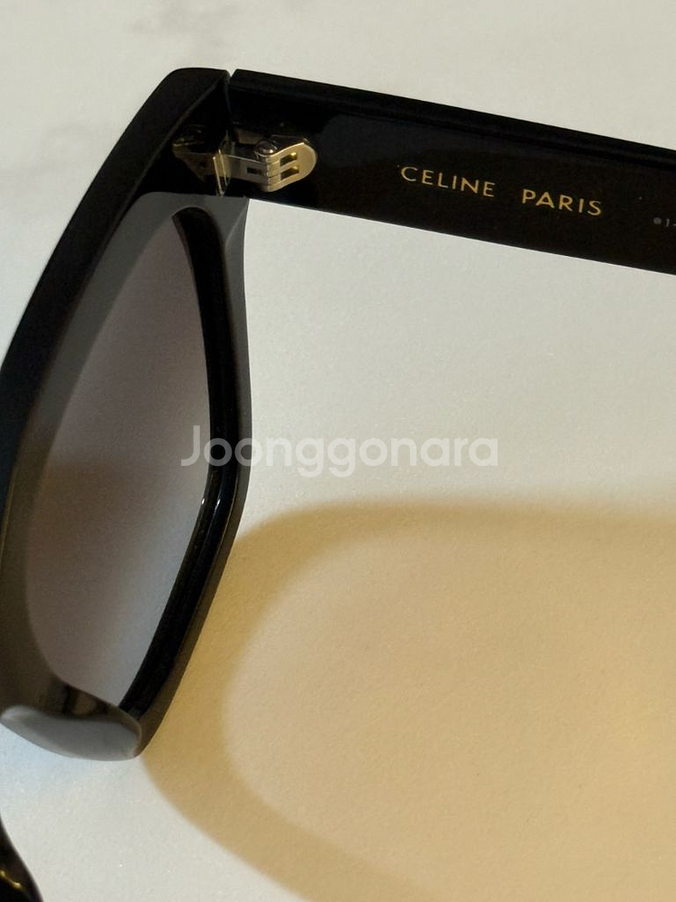 셀린느 트리옹프09 선글라스--5