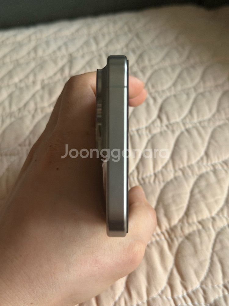아이폰15프로맥스 15 pro max 256GB 팝니다--5