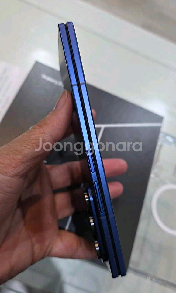 갤럭시Z폴드7 256GB/자급제 블루섀도우--3