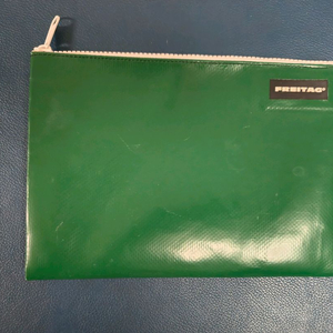 프라이탁 파우치 이미지