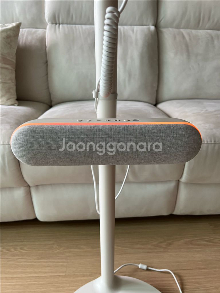 (부산)LG 스탠바이미1+LG 스탠바이미 스피커 팝니다--3