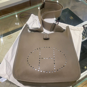 에르메스 에블린29 에토프 은장(미사용 새제품)