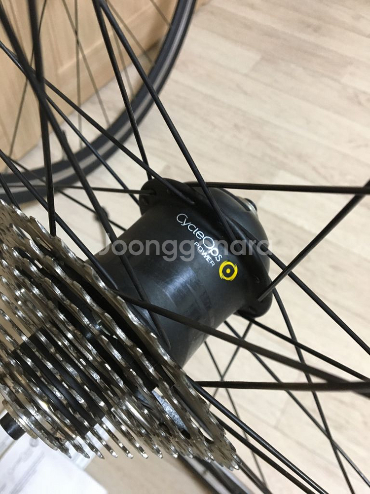 싸이클옵스 파워탭 휠셋. 파워미터를 측정하는.--1