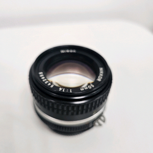 니콘 nikon Nikkor 50mm f/1.4 Ai-