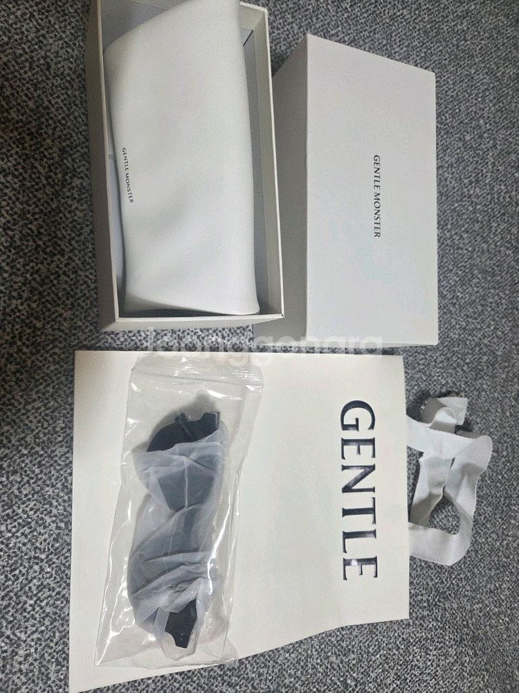 젠틀몬스터 랭 블랙선글라스--0