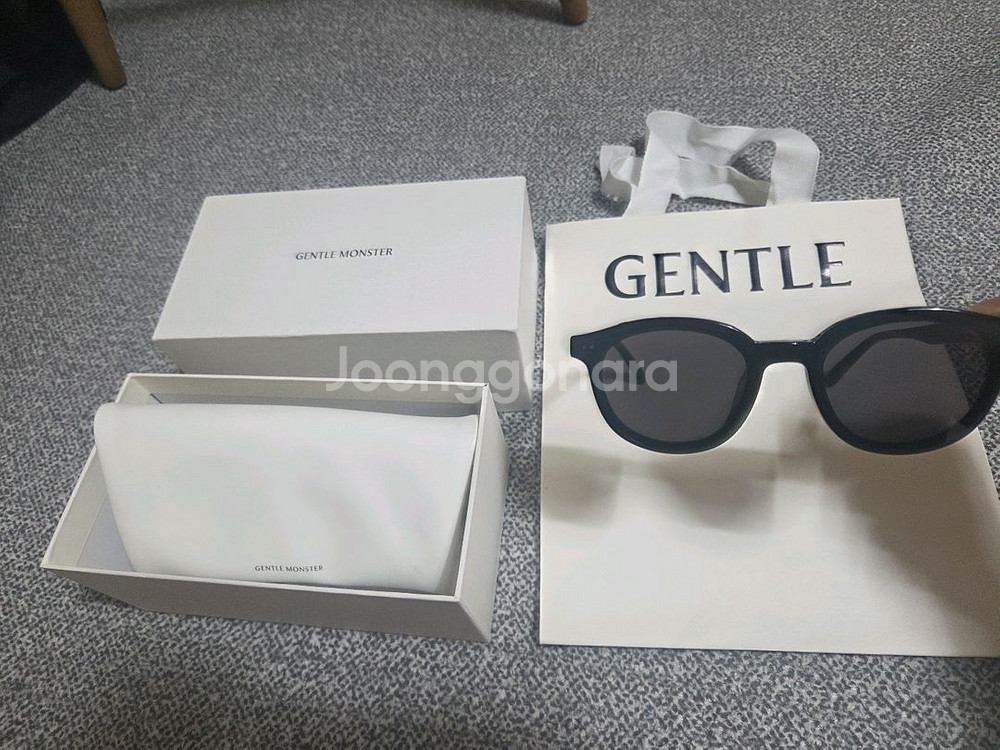 젠틀몬스터 랭 블랙선글라스--1