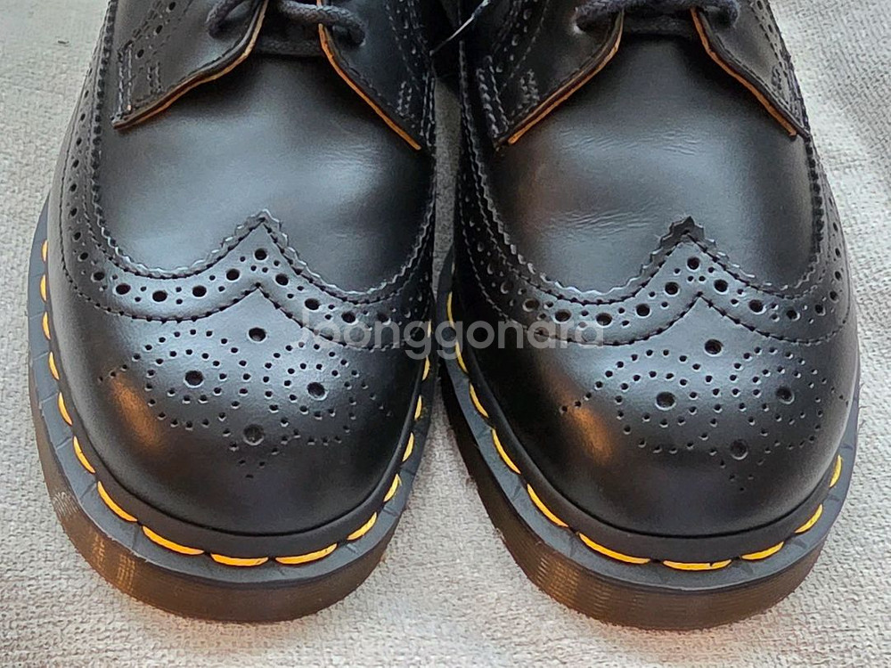 닥터마틴 블랙 윙팁 3938 UK8사이즈 (270mm)--5