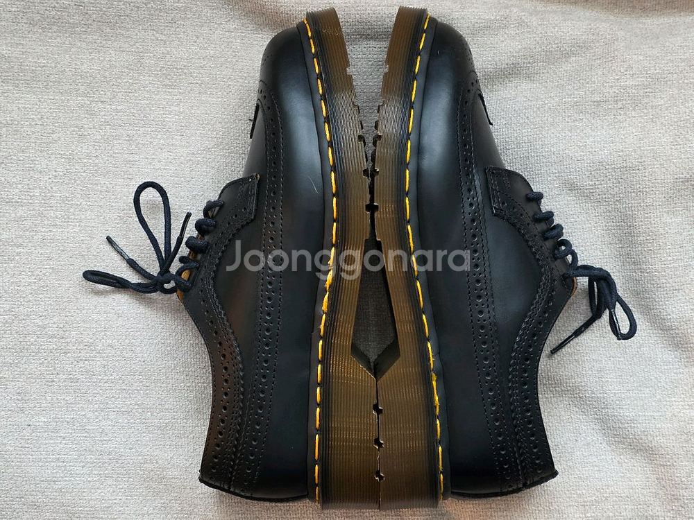 닥터마틴 블랙 윙팁 3938 UK8사이즈 (270mm)--3