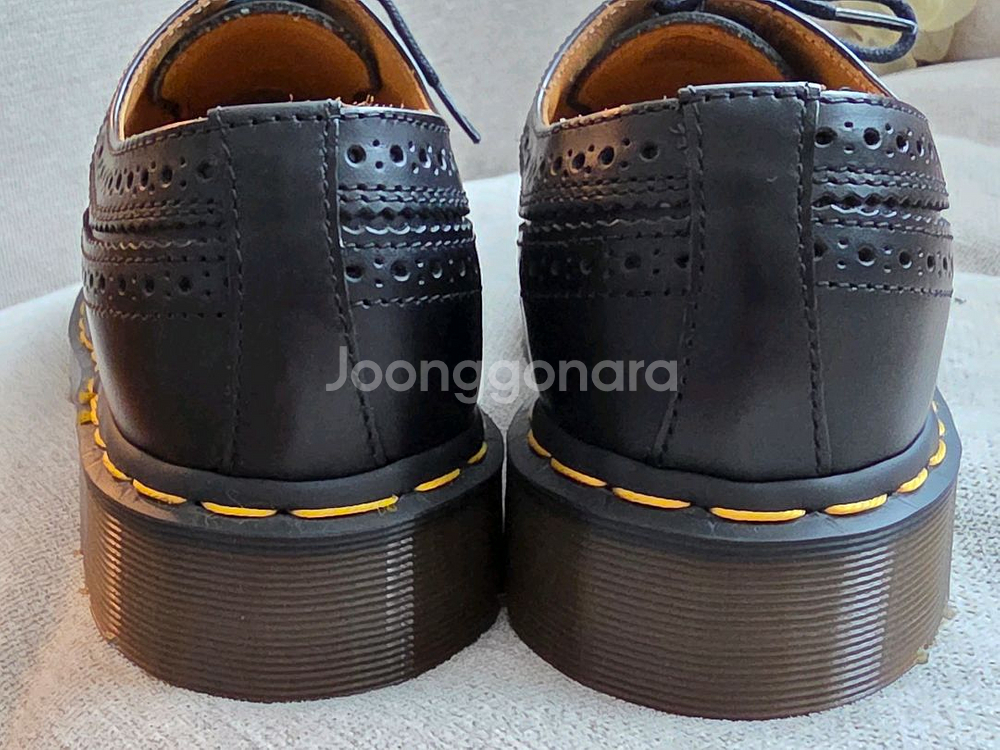 닥터마틴 블랙 윙팁 3938 UK8사이즈 (270mm)--4