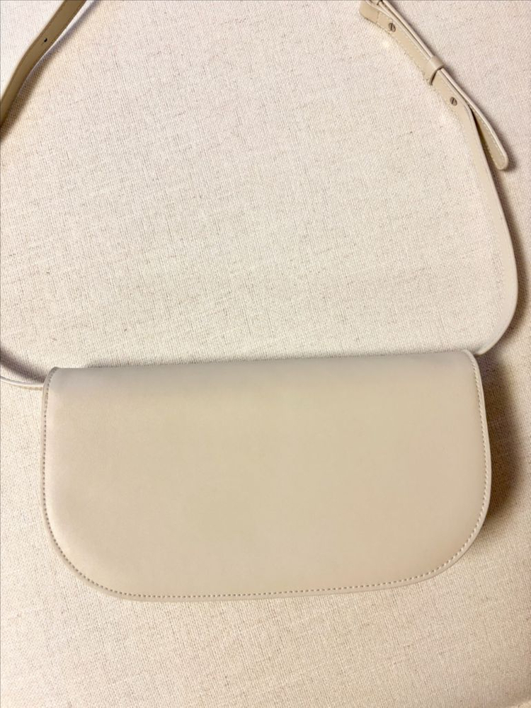 엘바테게브 브로드백 이미지