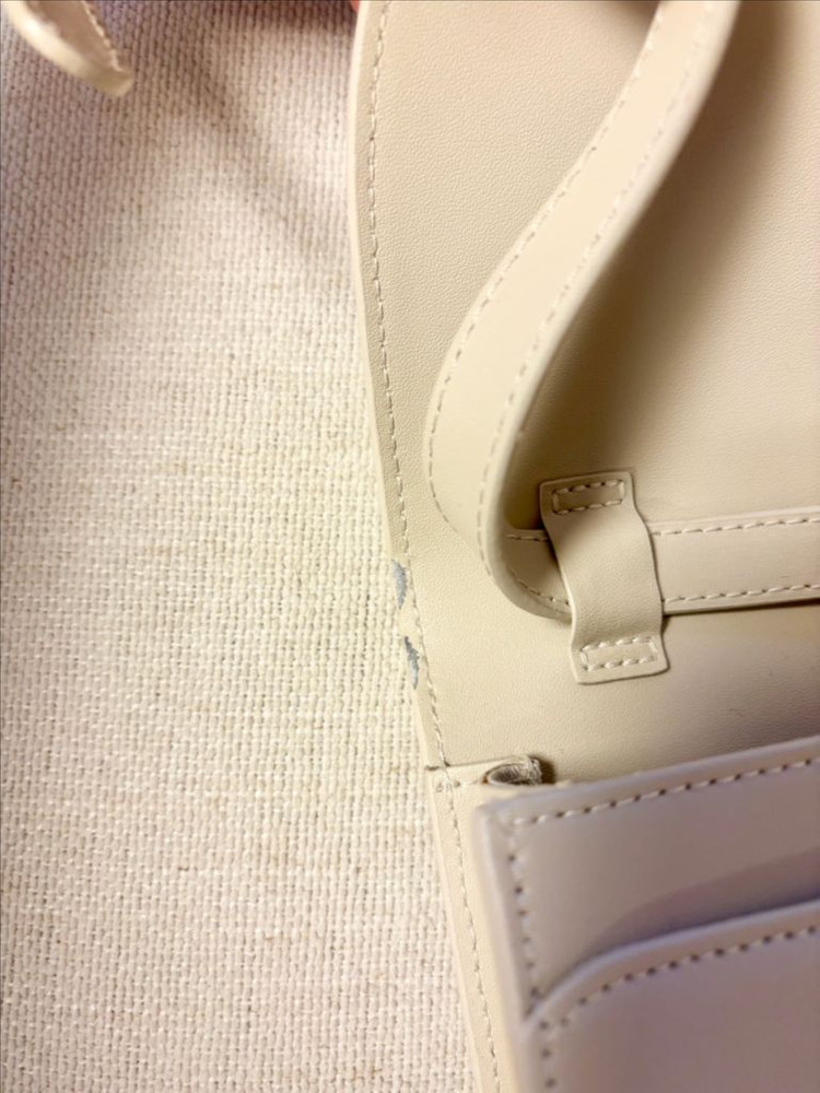 엘바테게브 브로드백 이미지