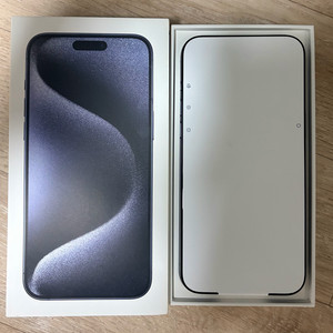 아이폰15 프로맥스 블루티타늄 256gb 리퍼 미사용