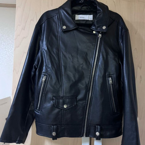 Bershka 가죽자켓 S