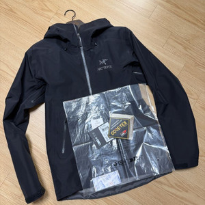 새상품 아크테릭스 베타 LT 블랙 스몰 S