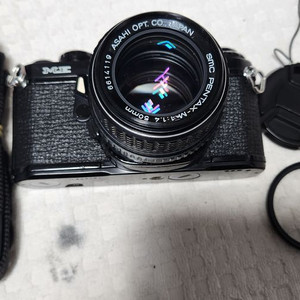 펜탁스ME, LR44 2개정상, 펜탁스-렌즈50/1.4
