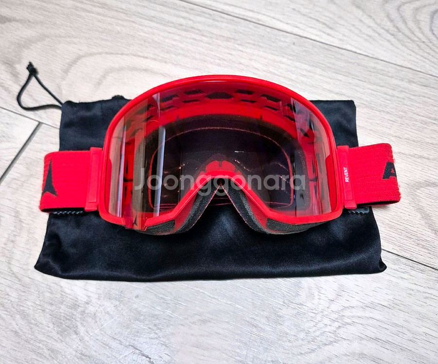 (L) 아토믹 헬멧, 고글 세트로 판매합니다--6