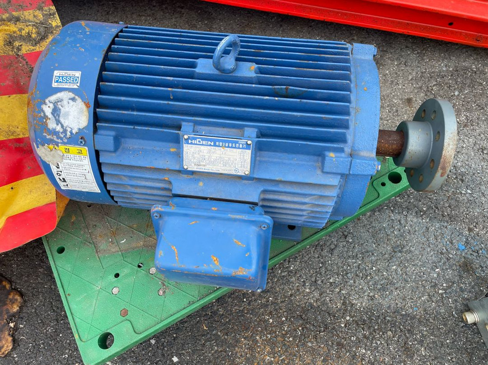 KMH-20HP-4P 저압3상 유도전동기 20마력모터 이미지