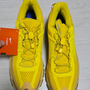 나이키 줌 보메로 롬 310mm 판매합니다 운동화