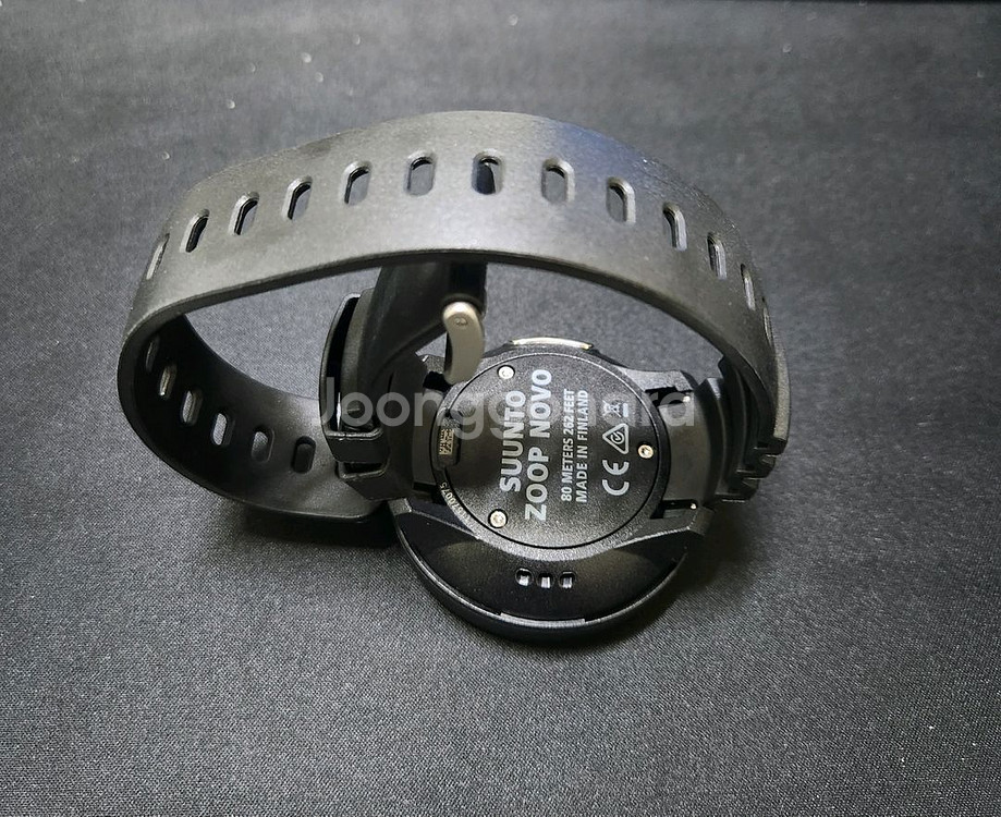 스쿠버 다이빙 컴퓨터 순토 줍 노보 판매합니다.--1