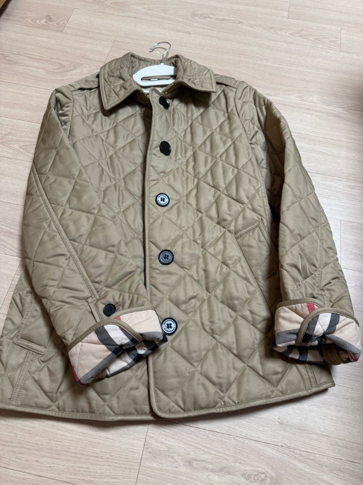 버버리 퀼팅자켓 베이지S--1