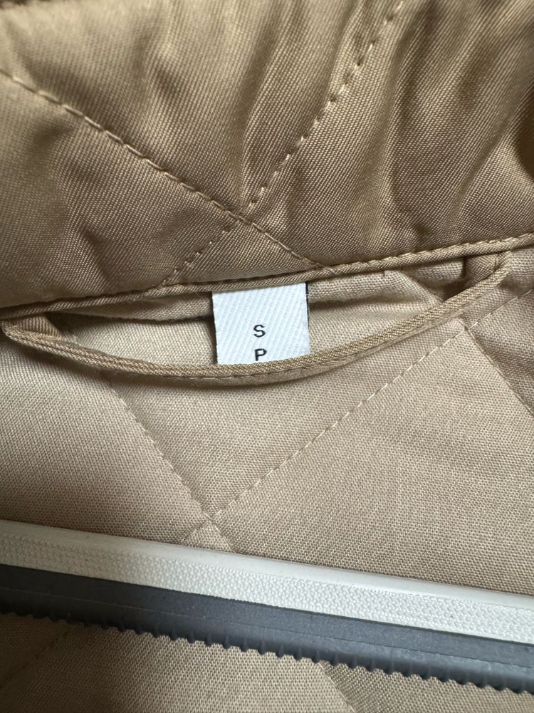 버버리 퀼팅자켓 베이지S--3