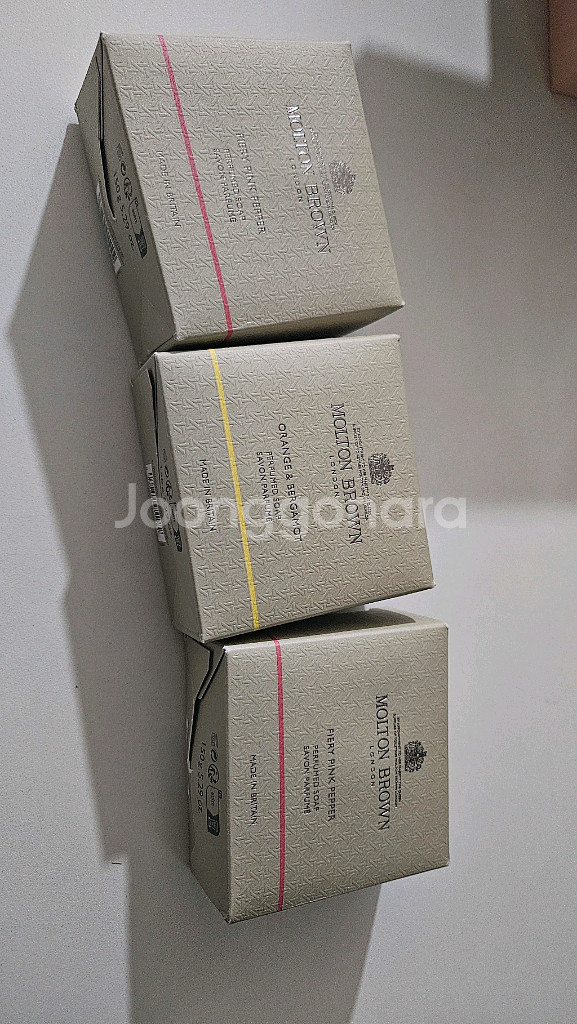 몰튼 브라운 비누 150g--1