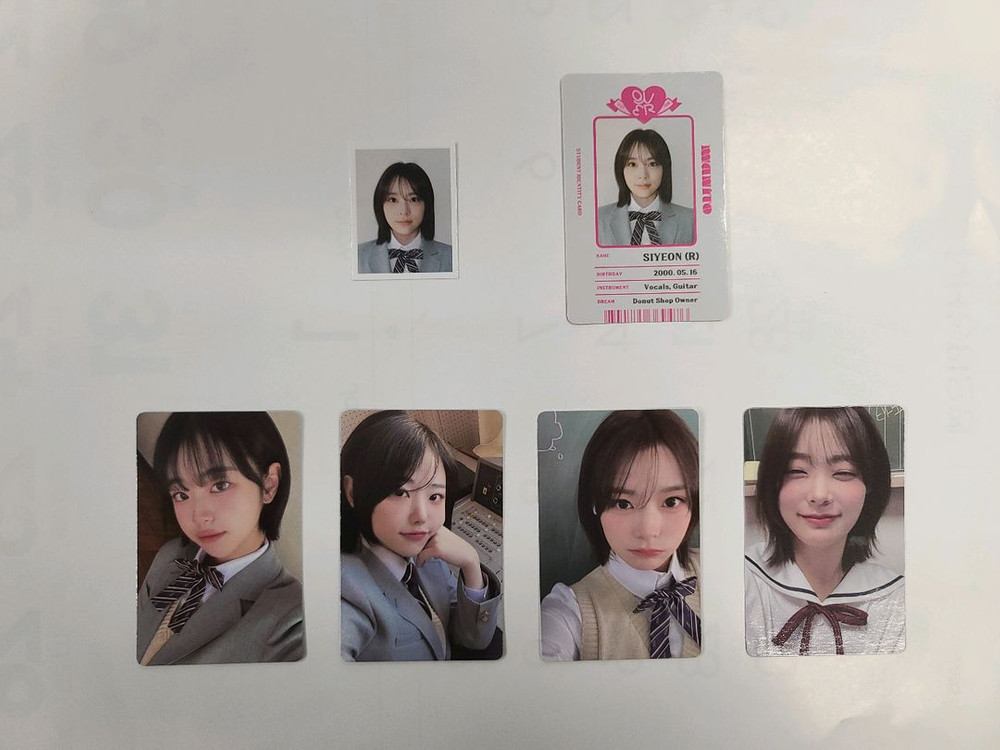 QWER. 마니또 앨범[단순개봉]--3