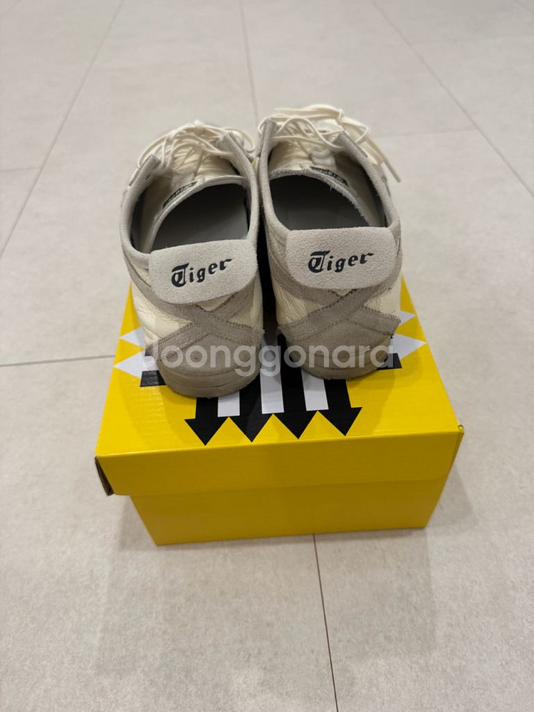 오니츠카타이거 멕시코66 크림버치 270--2