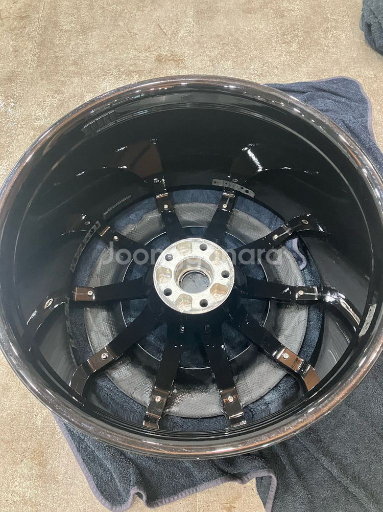 21인치 브라부스로켓900 단조휠--3