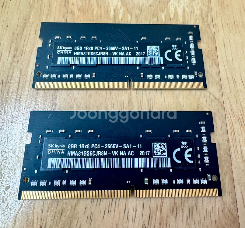 애플 하이닉스 8GB DDR4 노트북램 x 2개--0