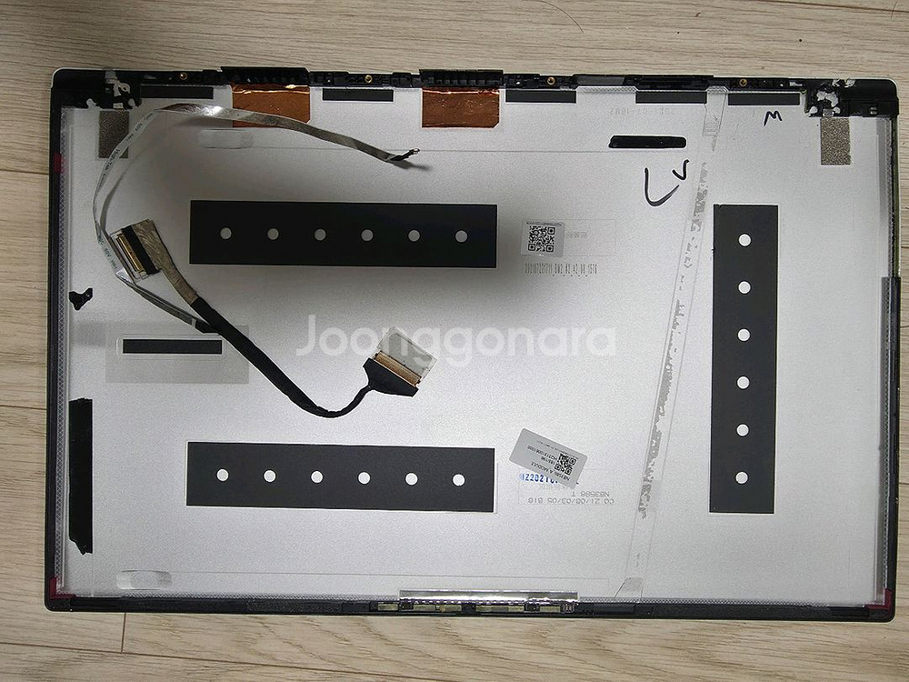 삼성 노트북 NT750XDA 메인보드 액정없는 부품용--4