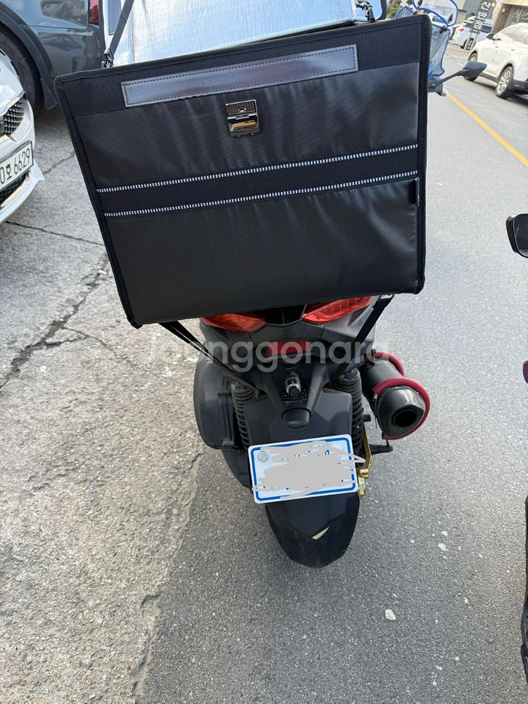 xmax 300 20년식튜닝 오토바이 팝니다--5