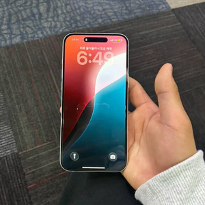 아이폰 16 플러스/흰색 128GB / 3주 사용 /