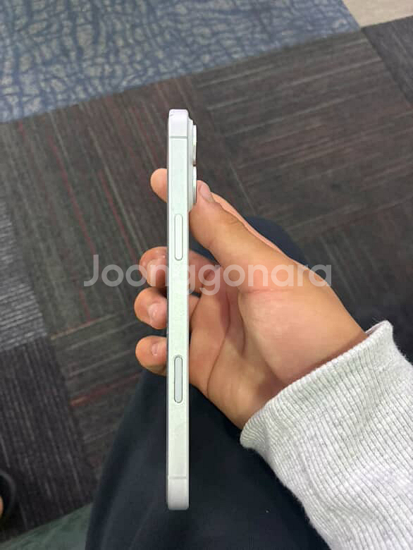 아이폰 16 플러스/흰색 128GB / 3주 사용 /--1