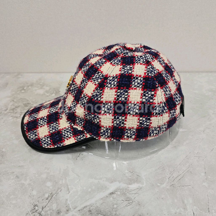 구찌 GG 로고 트위드 체크 볼캡 모자 m사이즈--2