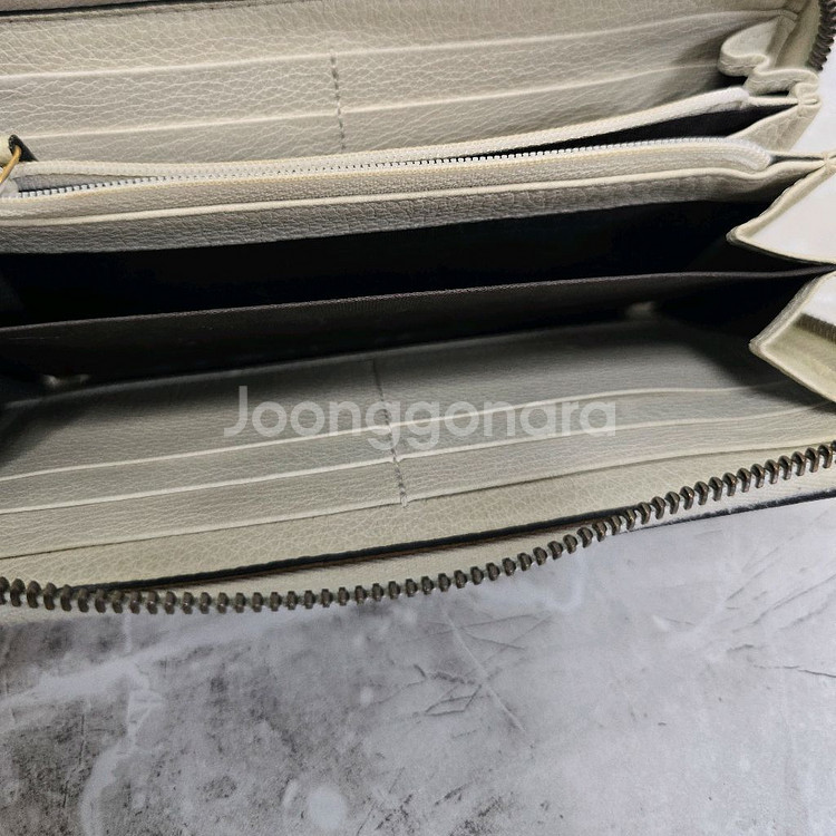 구찌 띠로고 지퍼 장지갑--5