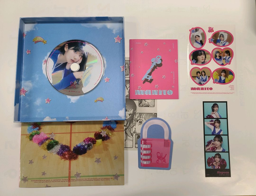 QWER 마니또 앨범 2종[단순개봉]--5