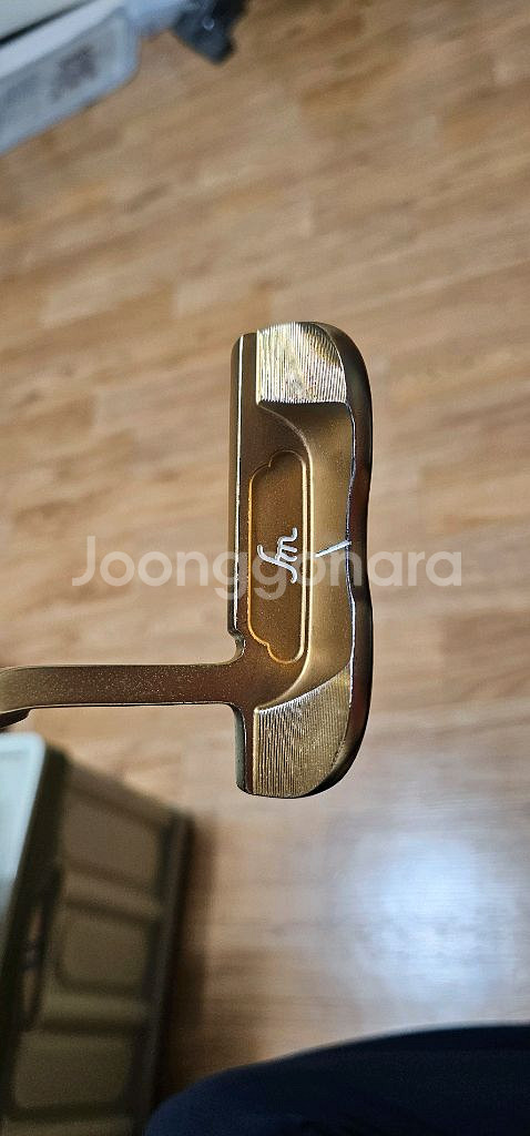 히로 마스모토 금장 퍼터--1