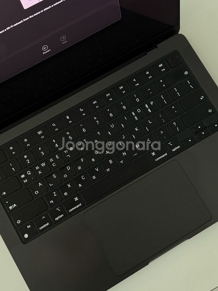 맥북 프로 14 M3 칩 18GB 512GB 스페이스--4