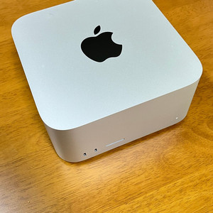 맥스튜디오 M1 Max 64GB / 2TB