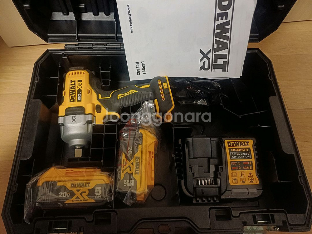 미사용 디월트 충전 임팩 세트 판매해요--0